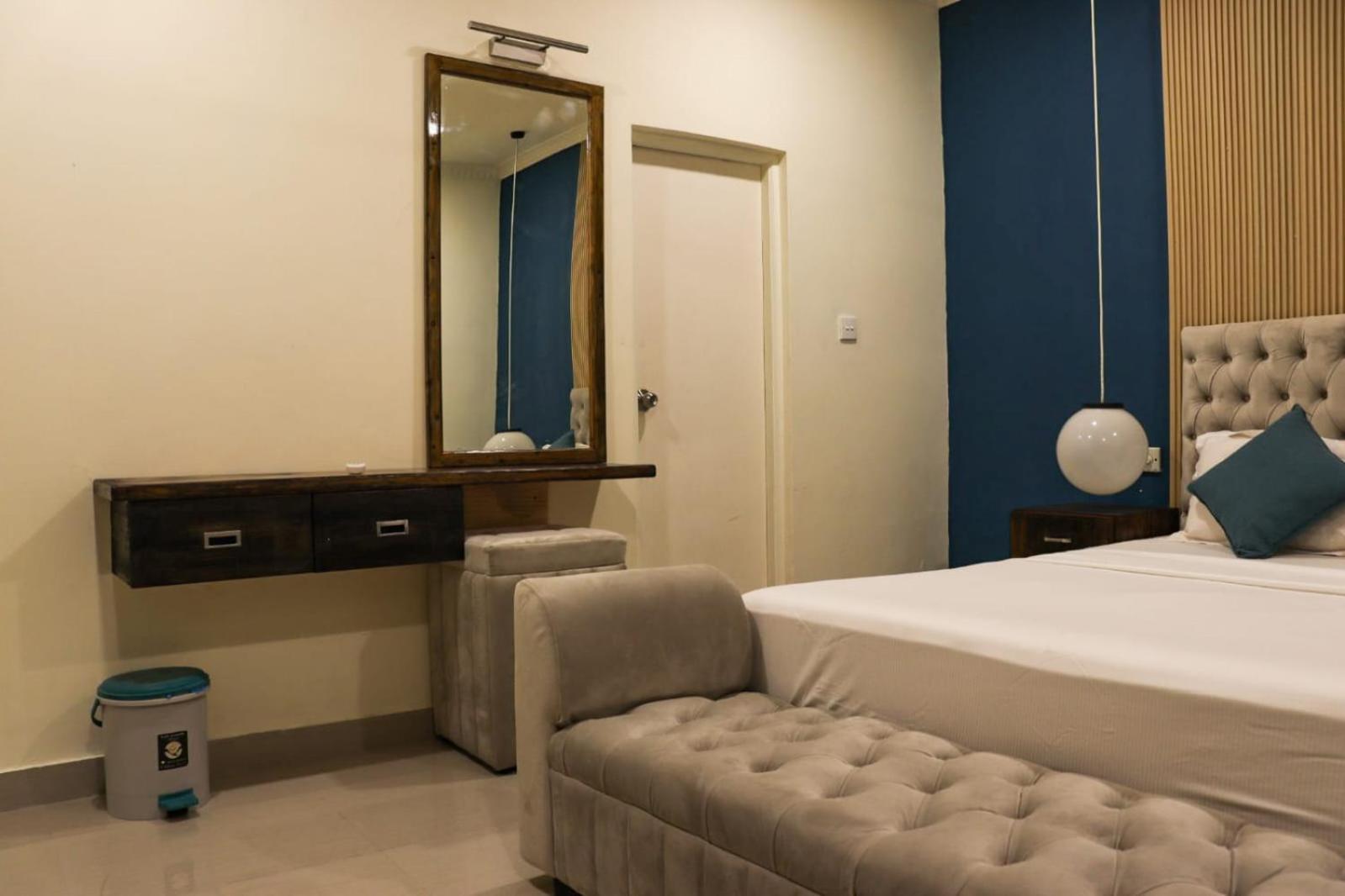 Equatorial Divers Lodge Addu City Ngoại thất bức ảnh
