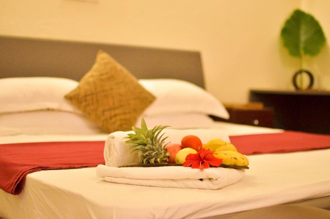 Equatorial Divers Lodge Addu City Ngoại thất bức ảnh
